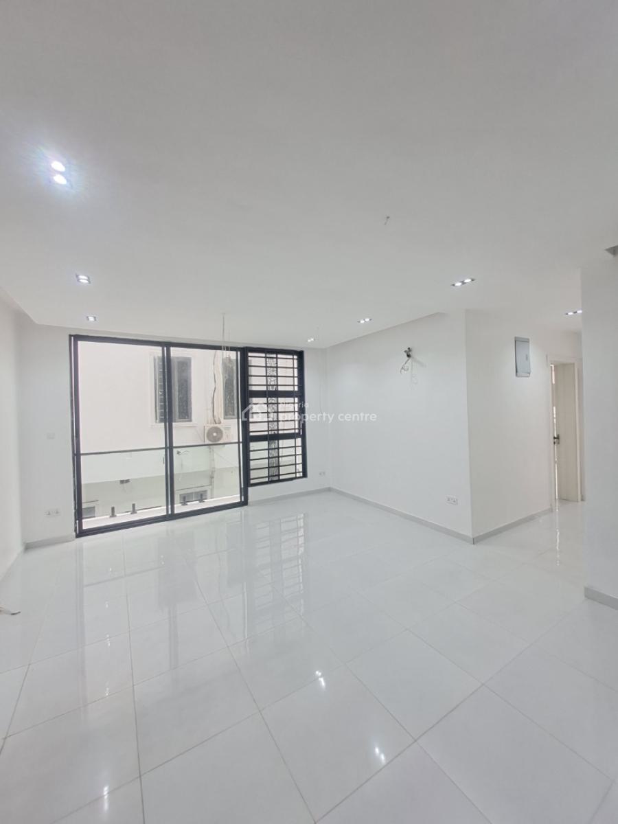 Newly Built 2 Bedroom Apartment with Swimming Pool, Ologolo, Lekki, Lagos, Flat / Apartment for Sale