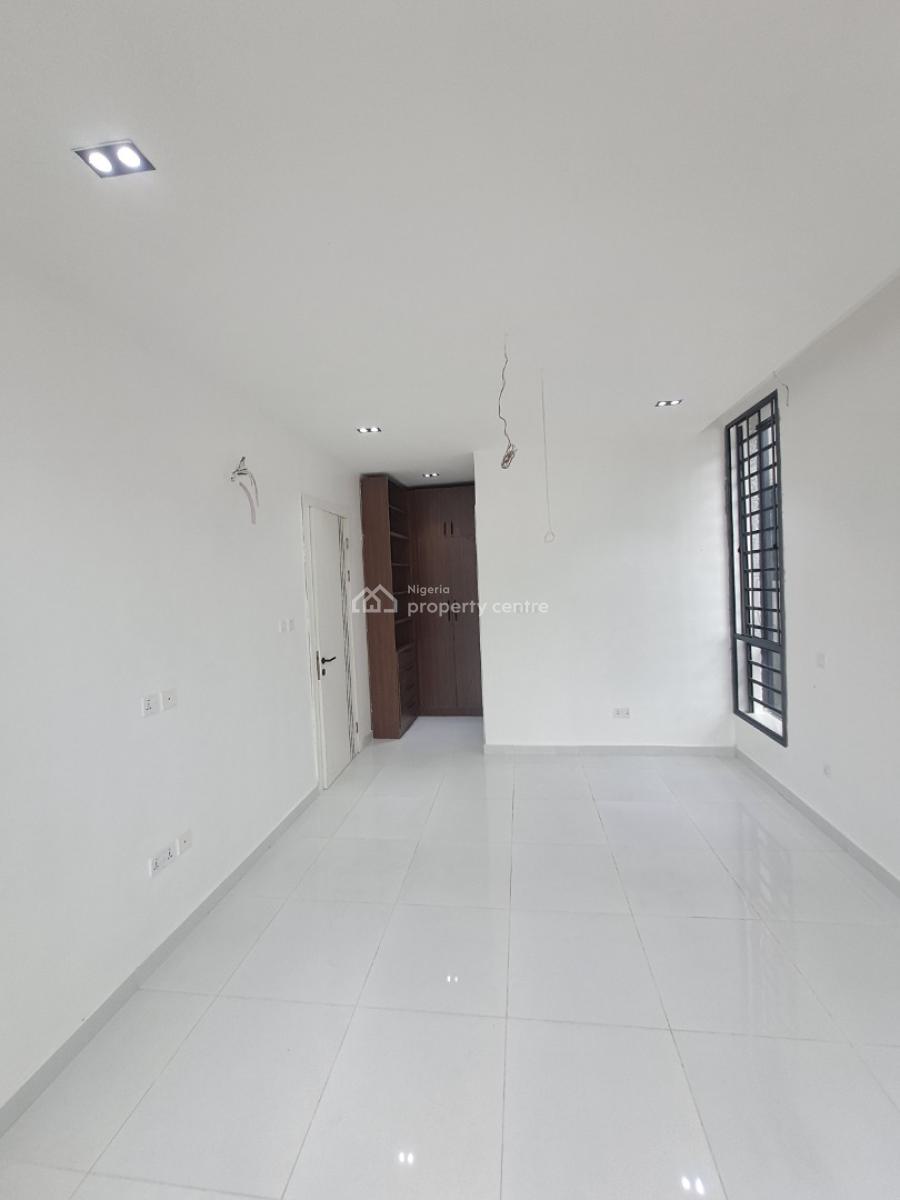 Newly Built 2 Bedroom Apartment with Swimming Pool, Ologolo, Lekki, Lagos, Flat / Apartment for Sale