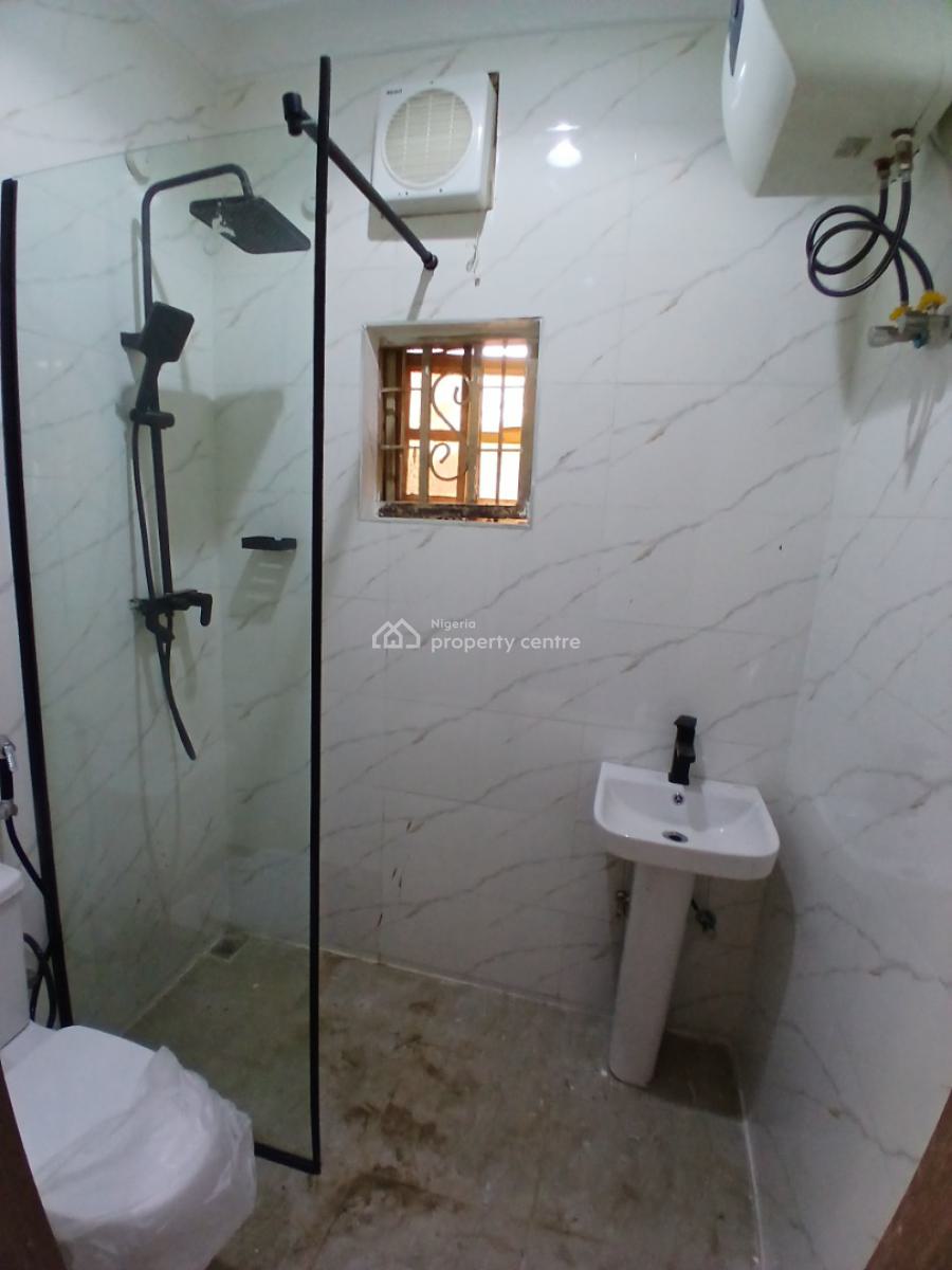 Newly Renovated 3 Bedrooms Flat, Kaura, Abuja, Flat / Apartment for Rent