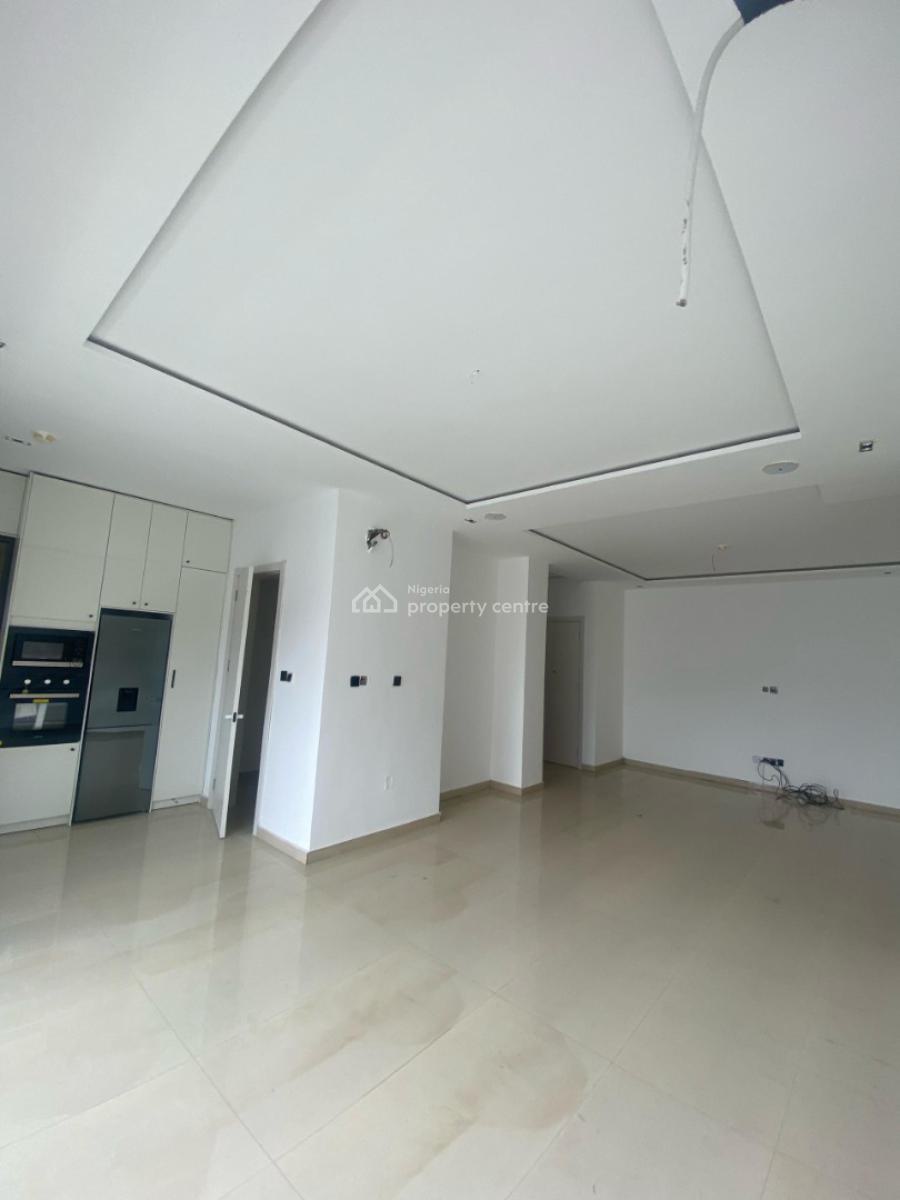 Sophisticated 2-bedroom Apartment with Excellent Amenities, Lekki Phase 1, Lekki, Lagos, Flat / Apartment for Sale