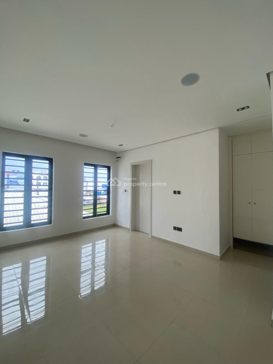 Sophisticated 2-bedroom Apartment with Excellent Amenities, Lekki Phase 1, Lekki, Lagos, Flat / Apartment for Sale
