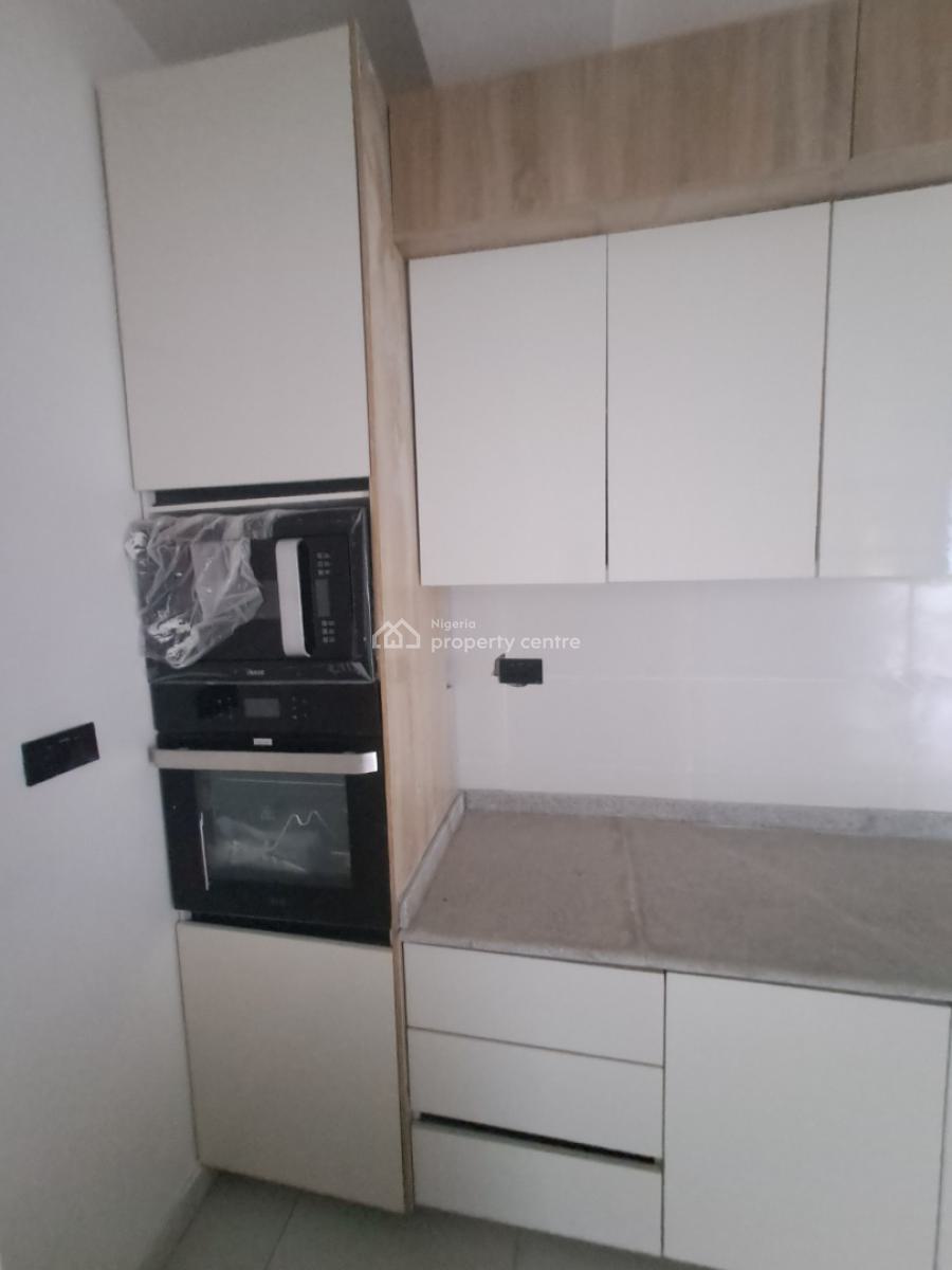Newly Built 2 Bedroom Apartment with Elevator, Gym House & Pool, Ologolo, Lekki, Lagos, Flat / Apartment for Sale
