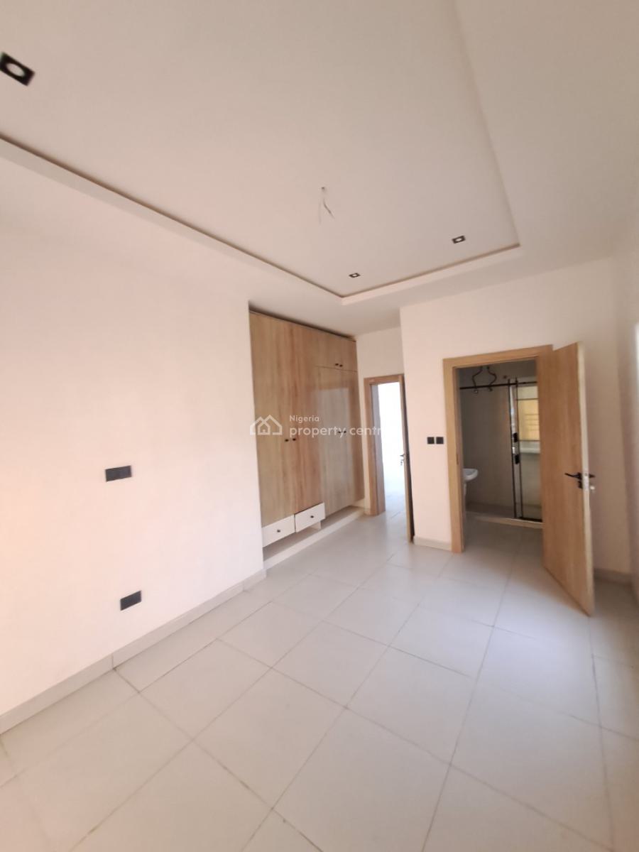 Newly Built 2 Bedroom Apartment with Elevator, Gym House & Pool, Ologolo, Lekki, Lagos, Flat / Apartment for Sale