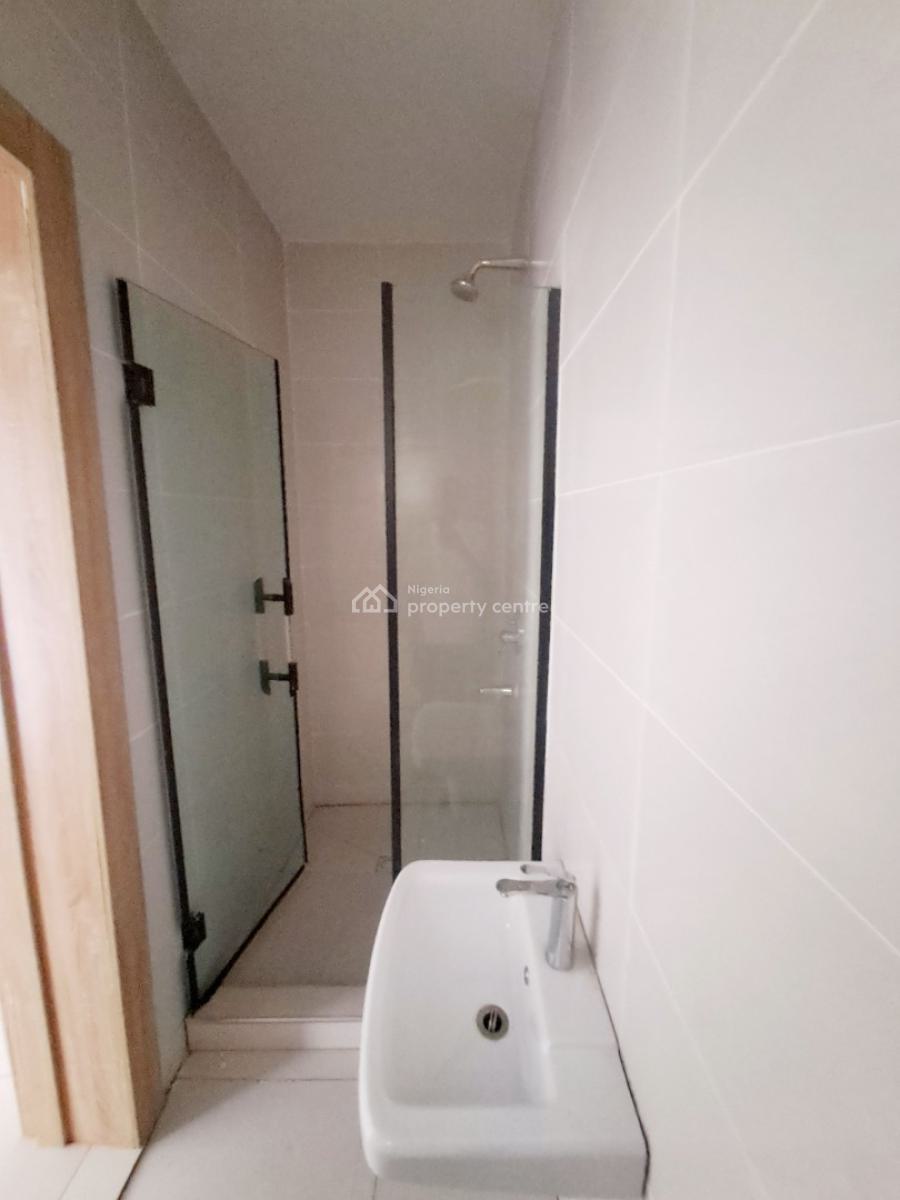 Newly Built 2 Bedroom Apartment with Elevator, Gym House & Pool, Ologolo, Lekki, Lagos, Flat / Apartment for Sale