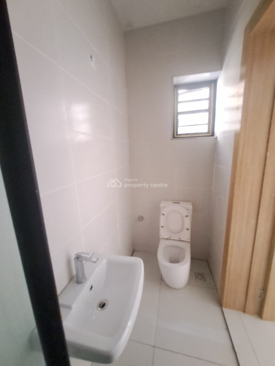 Newly Built 2 Bedroom Apartment with Elevator, Gym House & Pool, Ologolo, Lekki, Lagos, Flat / Apartment for Sale