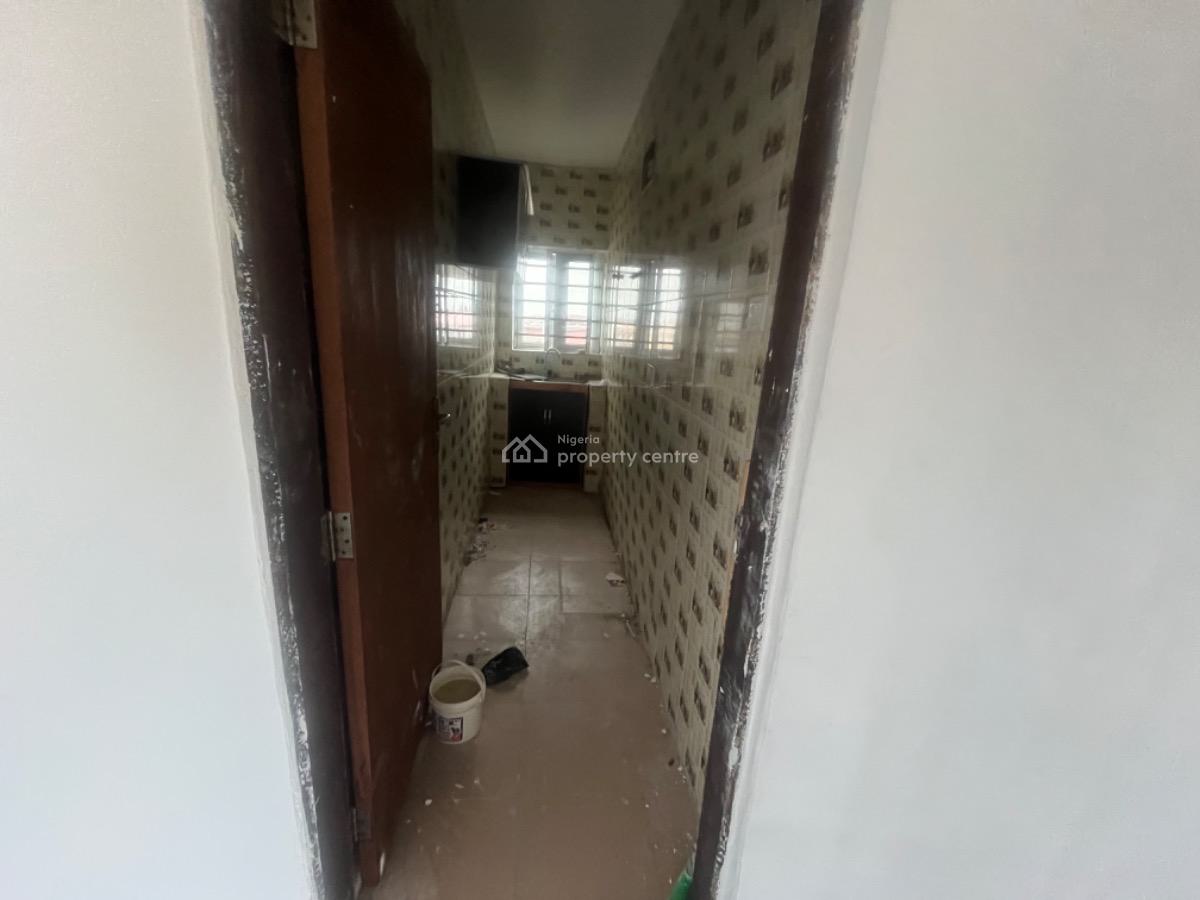 Lovely Mini Flat, Abule Ijesha, Yaba, Lagos, Mini Flat (room and Parlour) for Rent