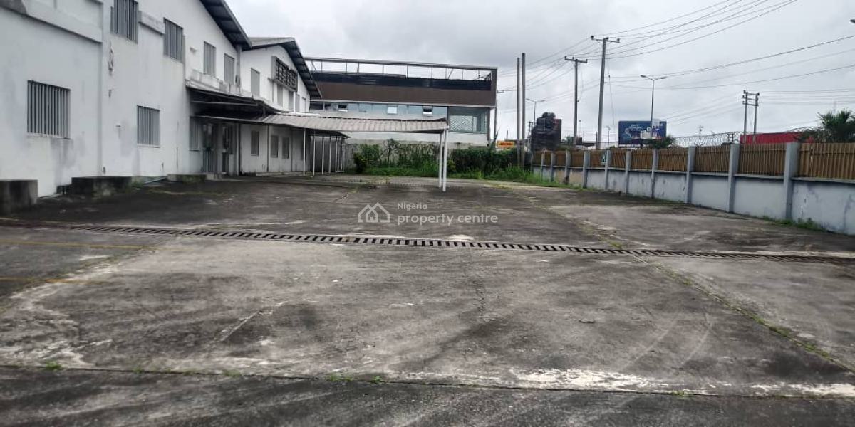 Warehouse with Ample Parking Space, Trans Amadi, Port Harcourt, Rivers, Warehouse for Rent