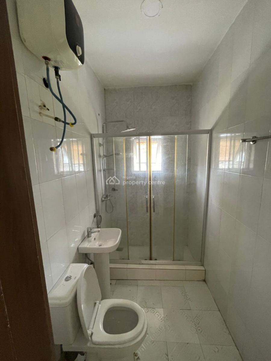 Clean 4 Bedroom Semi with Just 2 Tenants in The Compound, Ikate, Lekki, Lagos, Semi-detached Duplex for Rent