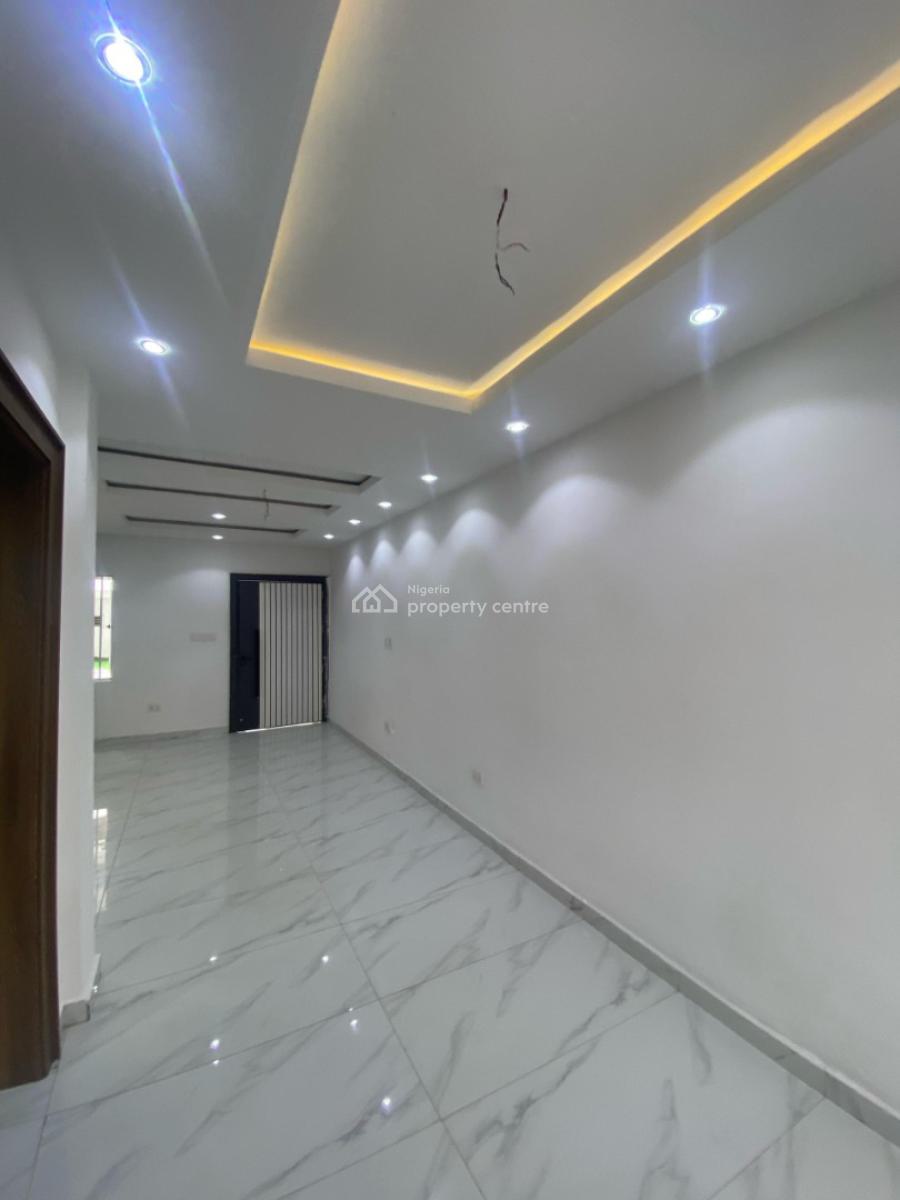 Elegant 4-bedroom Terrace with Bq, Lekki Phase 1, Lekki, Lagos, Terraced Duplex for Rent