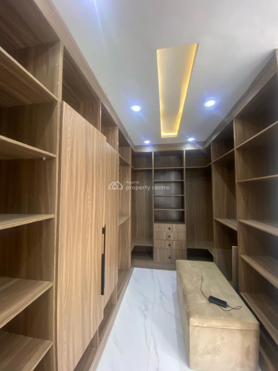 Elegant 4-bedroom Terrace with Bq, Lekki Phase 1, Lekki, Lagos, Terraced Duplex for Rent