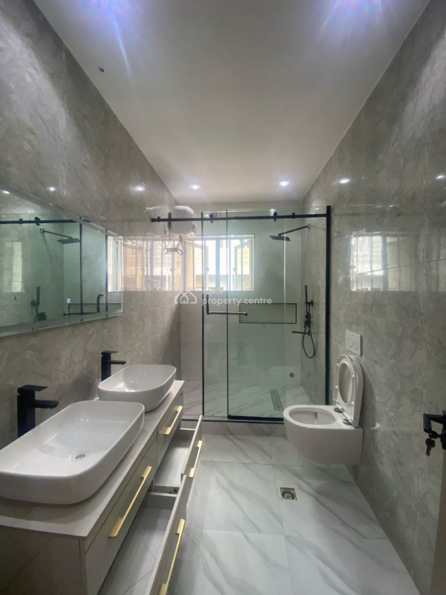 Elegant 4-bedroom Terrace with Bq, Lekki Phase 1, Lekki, Lagos, Terraced Duplex for Rent