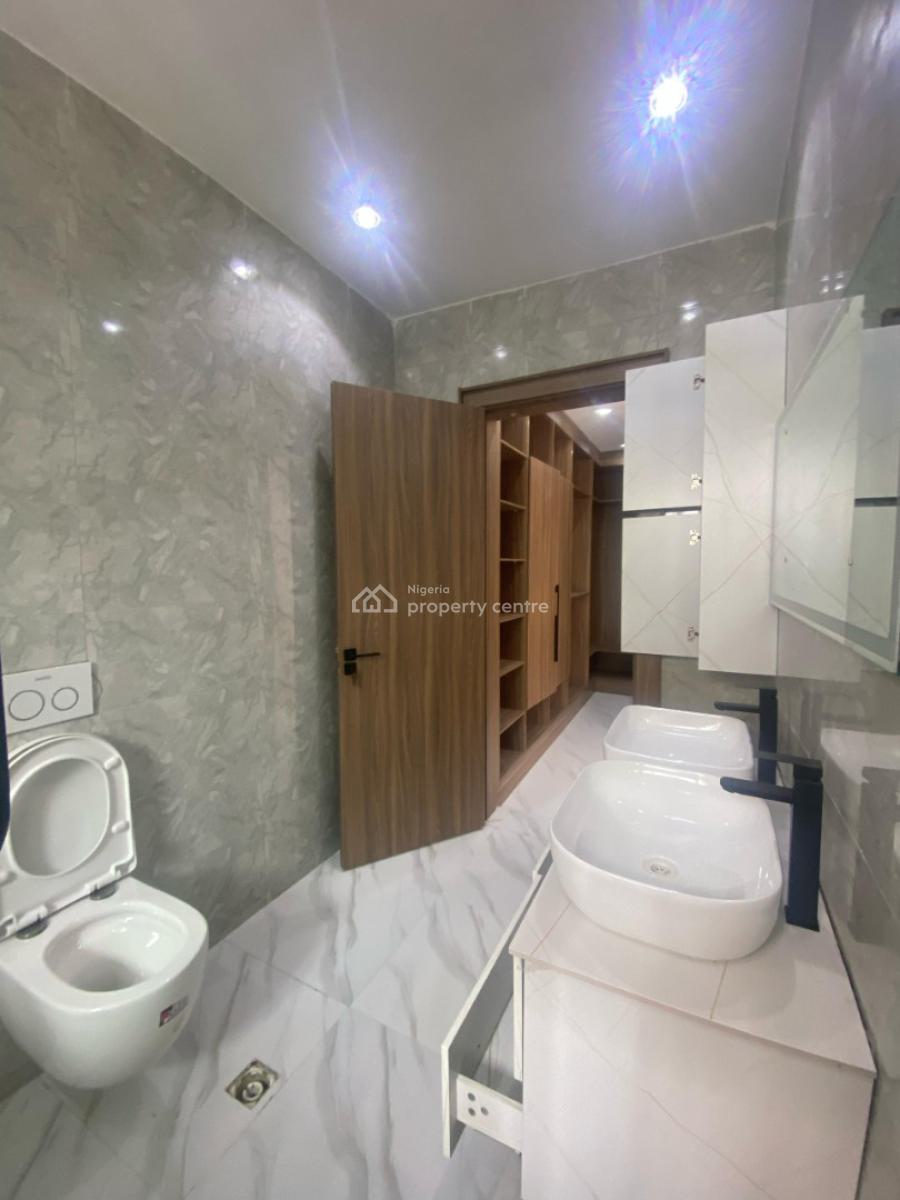Elegant 4-bedroom Terrace with Bq, Lekki Phase 1, Lekki, Lagos, Terraced Duplex for Rent