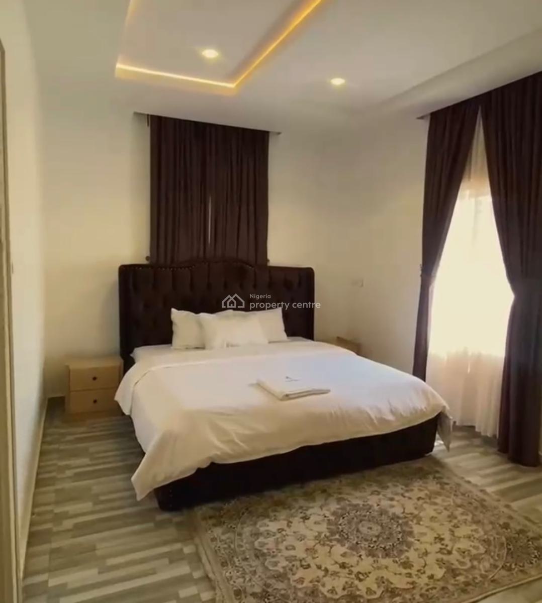 5 Bedroom Apartment, Life Camp, Abuja, Flat / Apartment Short Let