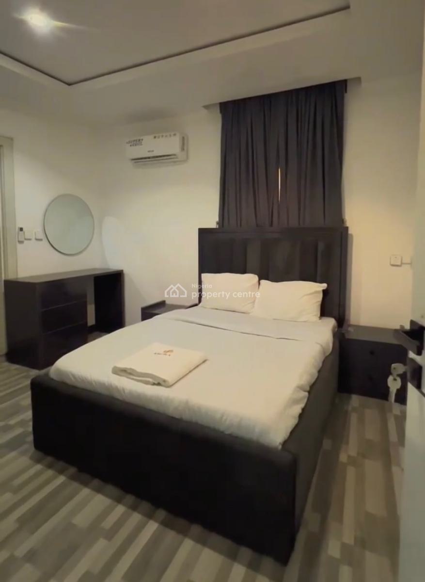 5 Bedroom Apartment, Life Camp, Abuja, Flat / Apartment Short Let