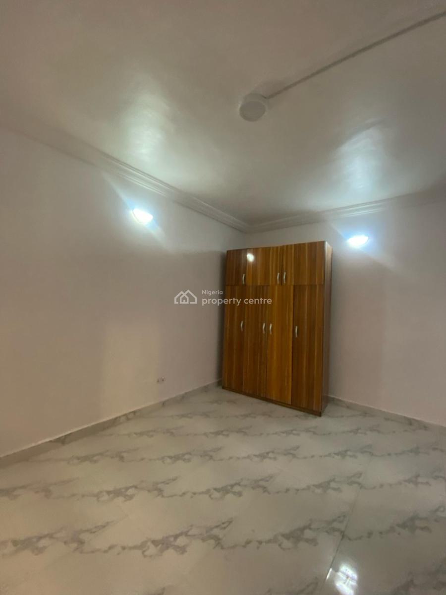 Dream Home Awaits! 2-bedroom Flat in Lekki Phase, Lekki Phase 1, Lekki, Lagos, Flat / Apartment for Rent