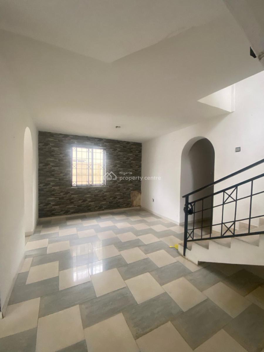 Luxury Living at Its Finest! 4-bedroom Fully Detached Duplex with 2 Bq, Lekki Phase 1, Lekki, Lagos, Detached Duplex for Rent