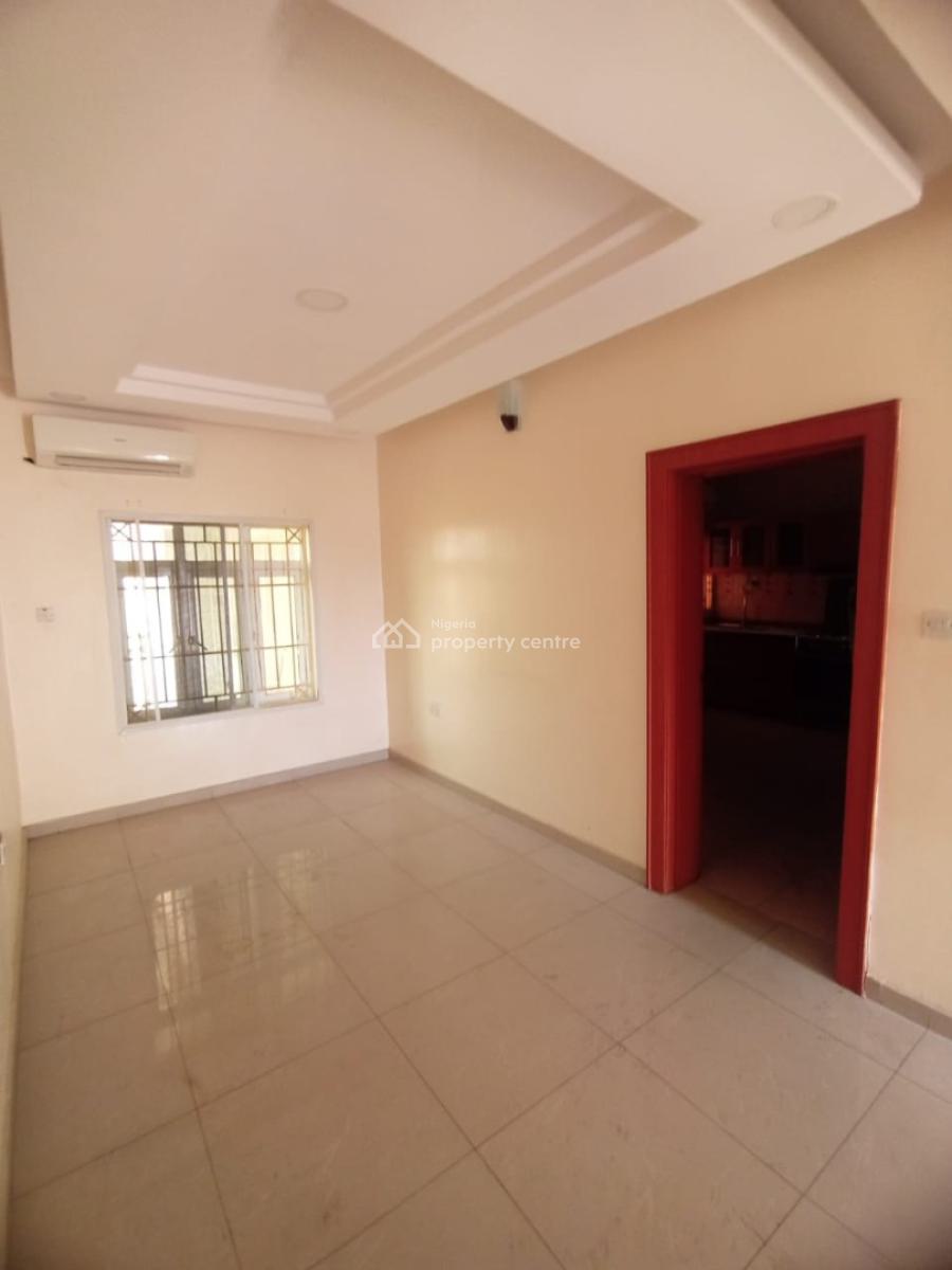 Serviced 3 Bedroom Flat with Bq, Ikate Elegushi, Lekki, Lagos, Flat / Apartment for Rent