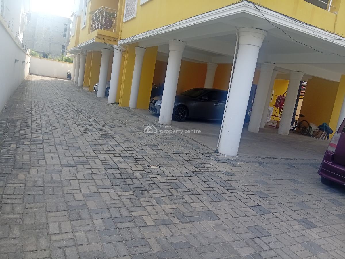 Serviced 3 Bedroom Flat with Bq, Ikate Elegushi, Lekki, Lagos, Flat / Apartment for Rent