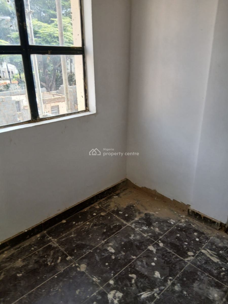 3 Bedroom Flat (renovation Ongoing), Utako, Abuja, Flat / Apartment for Rent