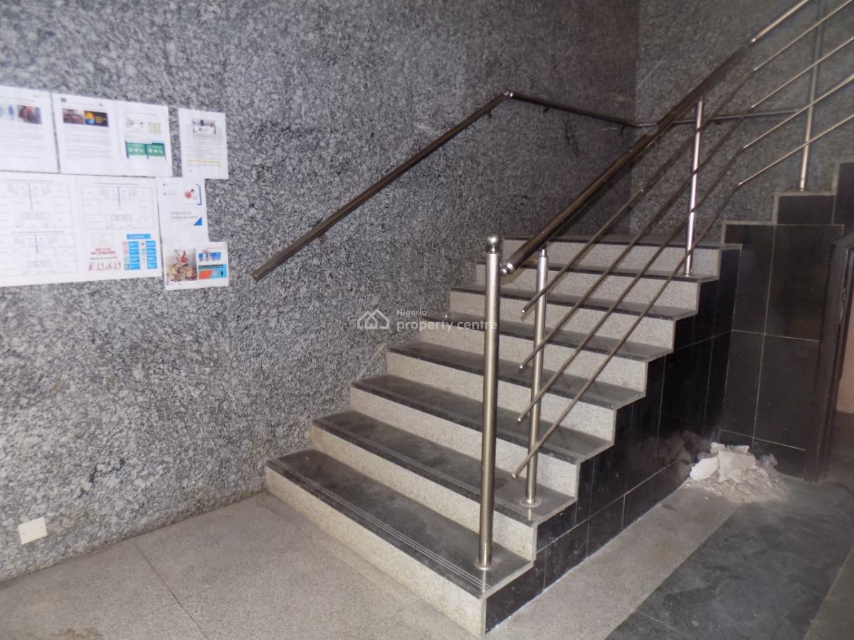 Commercial Space 1500sqm on 3 Floors with 28 Toilets, By Elf, Lekki Phase 1, Lekki, Lagos, Office Space for Rent