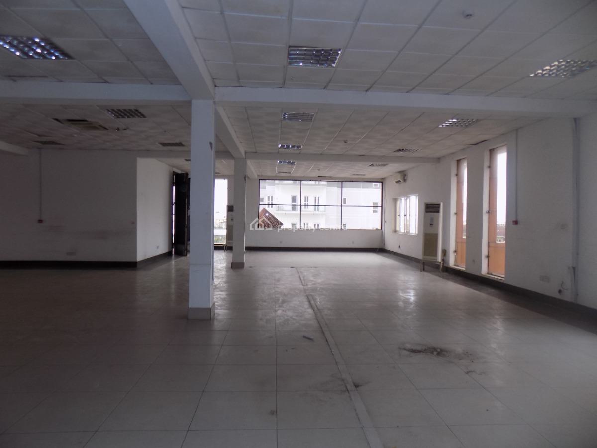 Commercial Space 1500sqm on 3 Floors with 28 Toilets, By Elf, Lekki Phase 1, Lekki, Lagos, Office Space for Rent