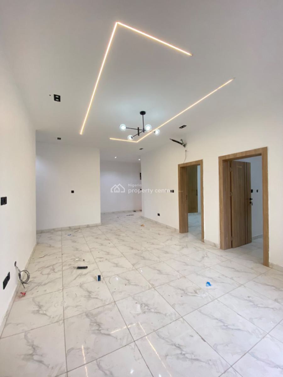 2 Bedroom Flat Apartment with Pool and Gym(back Unit), Ologolo, Lekki, Lagos, Flat / Apartment for Sale