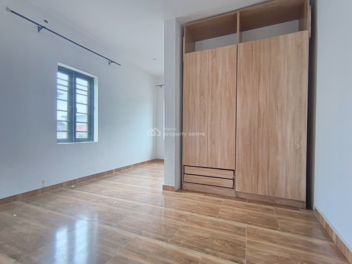 3 Bedrooms Apartment - Very Spacious and Secure, Peak Park Estate - Phase 2, Oribanwa, Ibeju Lekki, Lagos, Flat / Apartment for Rent