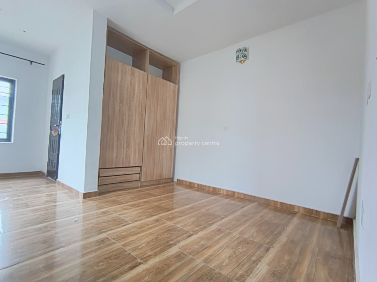 3 Bedrooms Apartment - Very Spacious and Secure, Peak Park Estate - Phase 2, Oribanwa, Ibeju Lekki, Lagos, Flat / Apartment for Rent