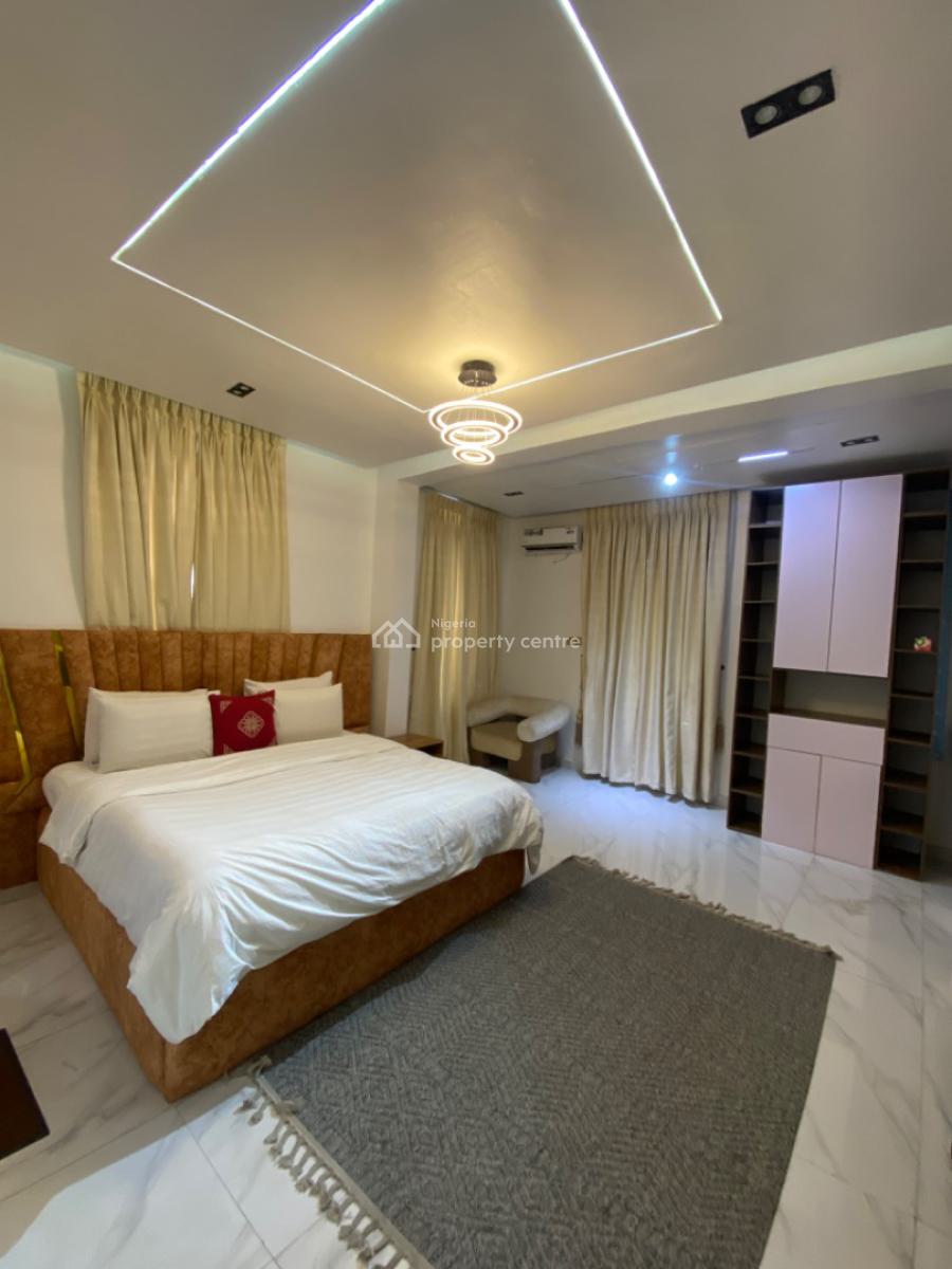 Fully Furnished Luxury 2 Bedrooms Apartments, Upstairs with Elevator, Lekki Phase 1, Lekki, Lagos, Flat / Apartment for Rent