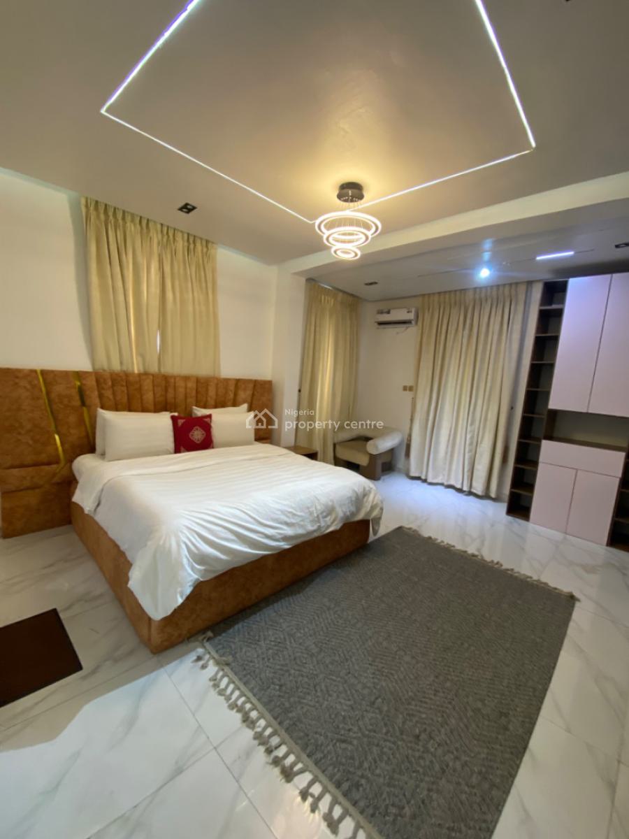 Fully Furnished Luxury 2 Bedrooms Apartments, Upstairs with Elevator, Lekki Phase 1, Lekki, Lagos, Flat / Apartment for Rent