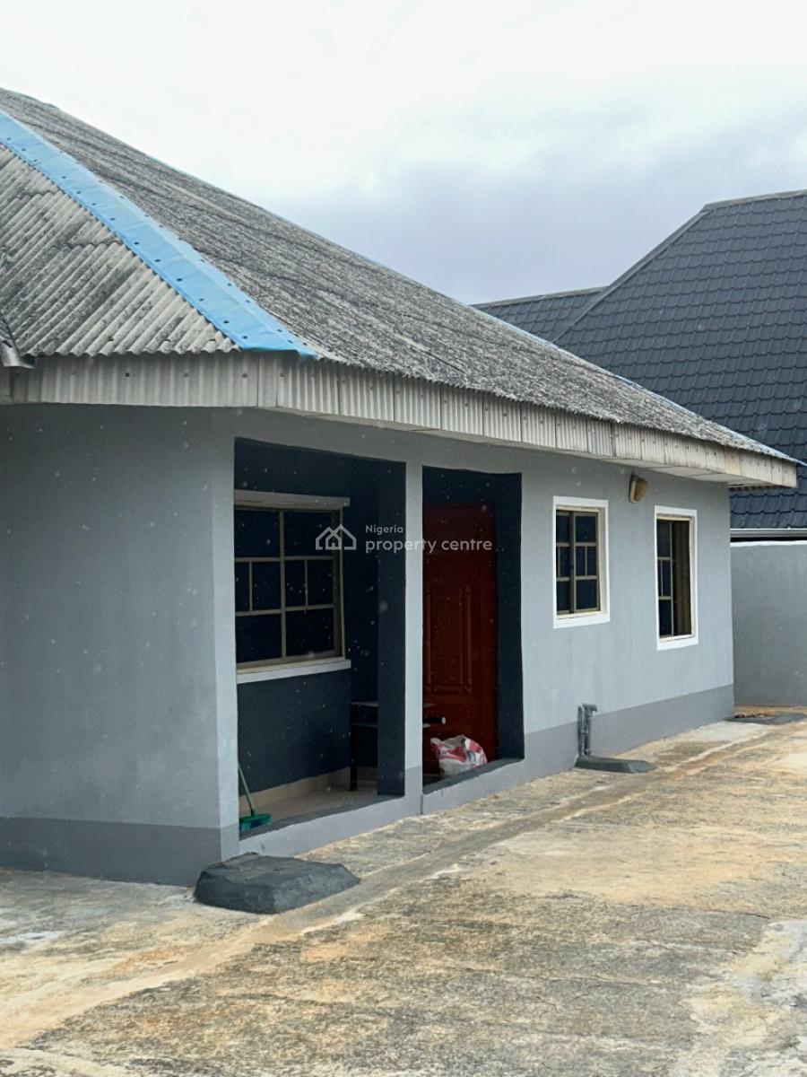 Twin Bungalow on 2 Plots of Land with Miniflats and 2 Bedrooms Flats, Oreta Area, Igbogbo, Ikorodu, Lagos, House for Sale