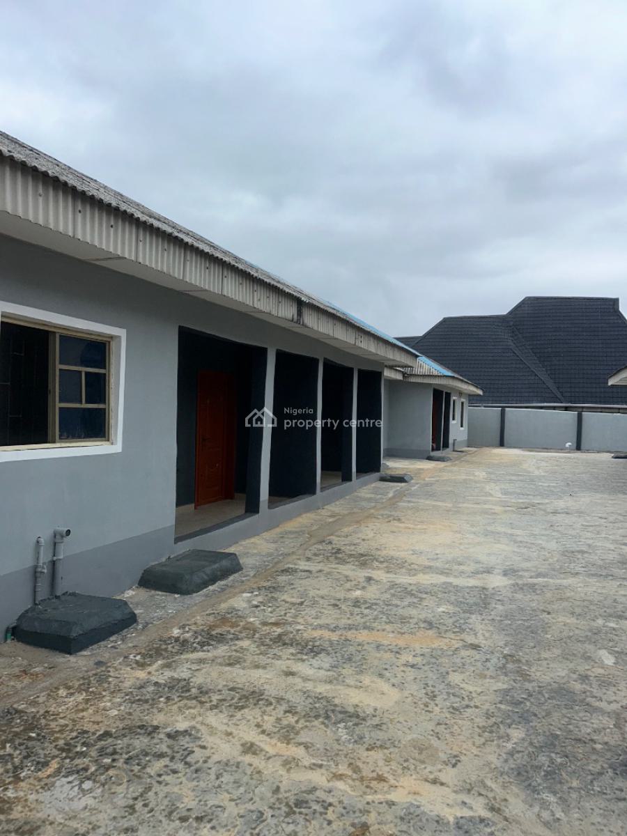 Twin Bungalow on 2 Plots of Land with Miniflats and 2 Bedrooms Flats, Oreta Area, Igbogbo, Ikorodu, Lagos, House for Sale