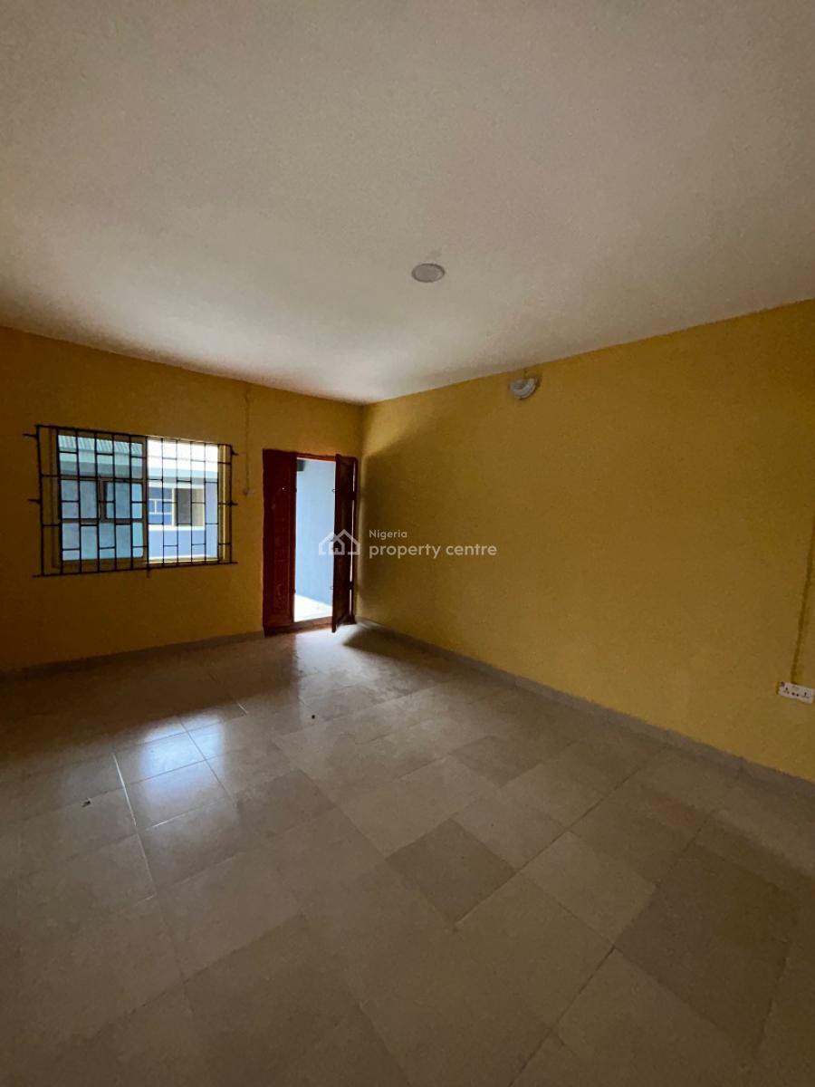Twin Bungalow on 2 Plots of Land with Miniflats and 2 Bedrooms Flats, Oreta Area, Igbogbo, Ikorodu, Lagos, House for Sale