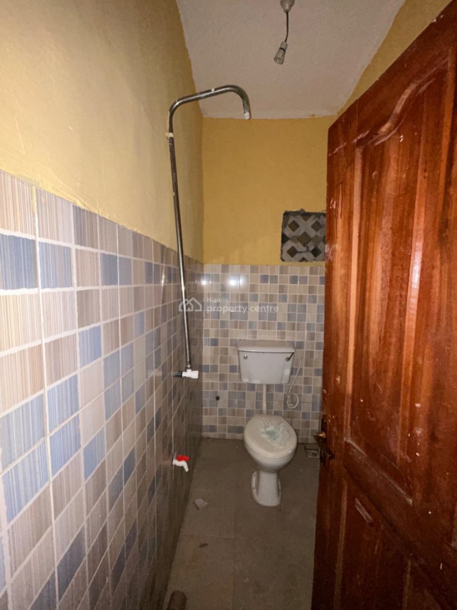 Twin Bungalow on 2 Plots of Land with Miniflats and 2 Bedrooms Flats, Oreta Area, Igbogbo, Ikorodu, Lagos, House for Sale