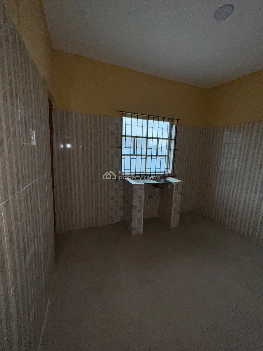 Twin Bungalow on 2 Plots of Land with Miniflats and 2 Bedrooms Flats, Oreta Area, Igbogbo, Ikorodu, Lagos, House for Sale