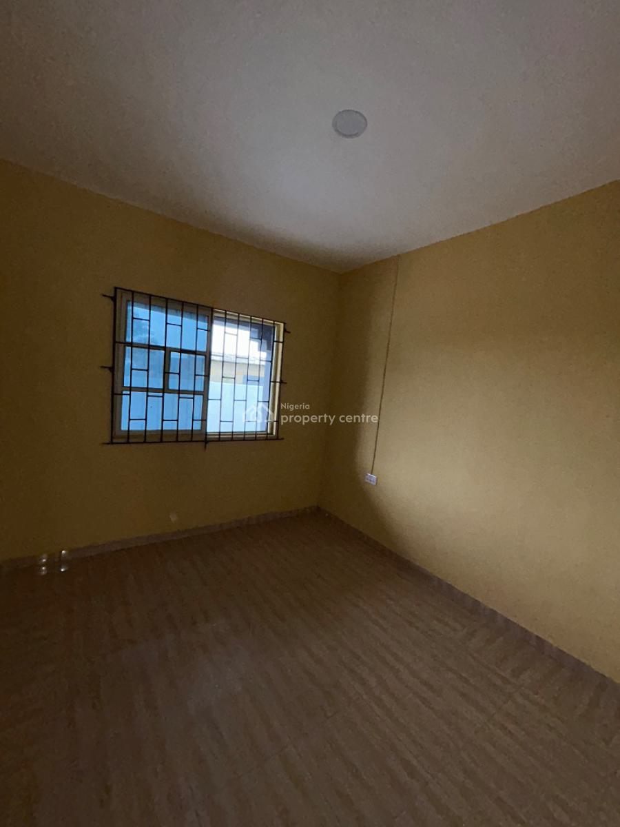 Twin Bungalow on 2 Plots of Land with Miniflats and 2 Bedrooms Flats, Oreta Area, Igbogbo, Ikorodu, Lagos, House for Sale