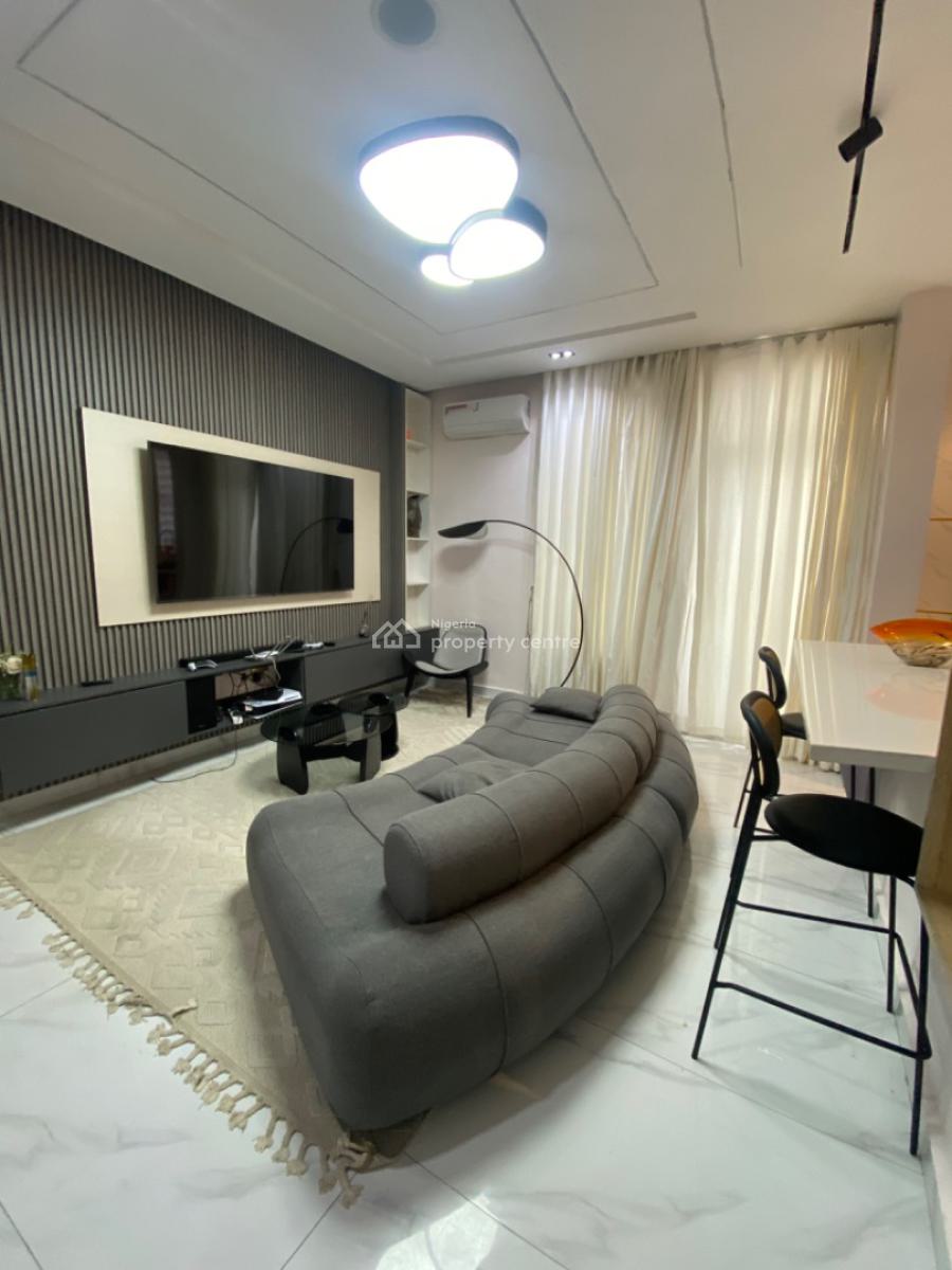 Furnished 2 Bedrooms Luxury Apartments, Upstairs with Gym, Lekki Phase 1, Lekki, Lagos, Flat / Apartment for Rent