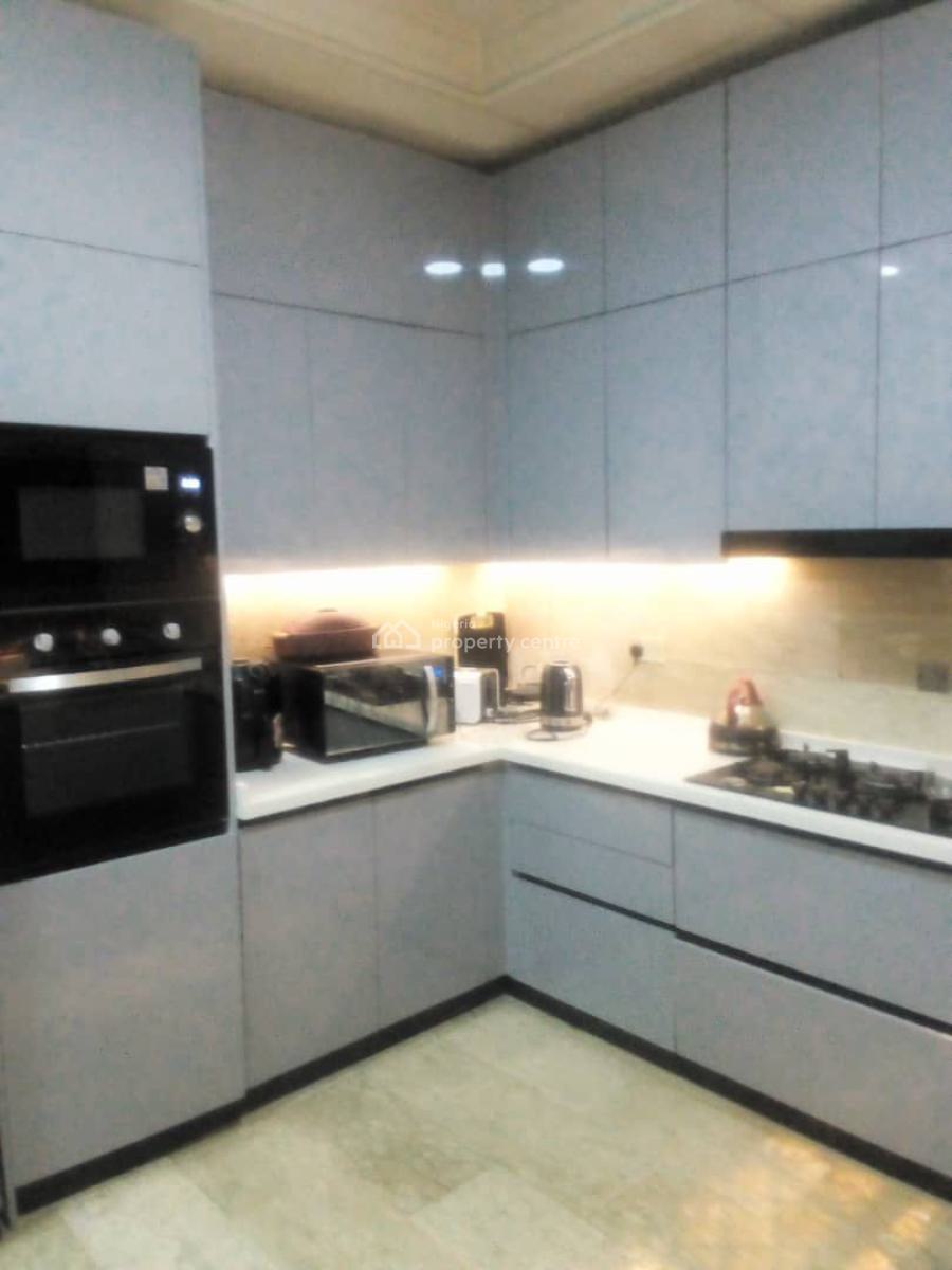 4bedroom Semi Detached, Mojisola Estate, Ikoyi, Lagos, Semi-detached Duplex for Sale