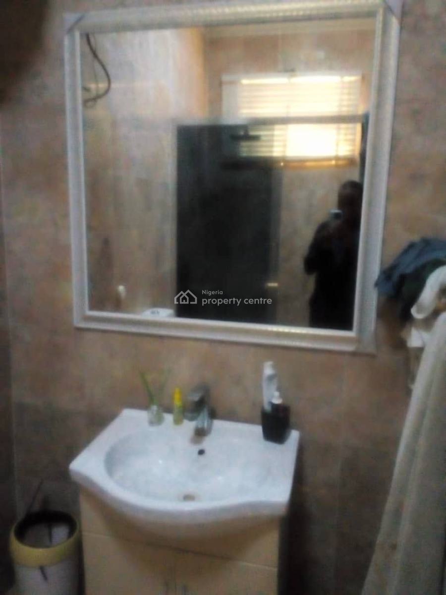 4bedroom Semi Detached, Mojisola Estate, Ikoyi, Lagos, Semi-detached Duplex for Sale
