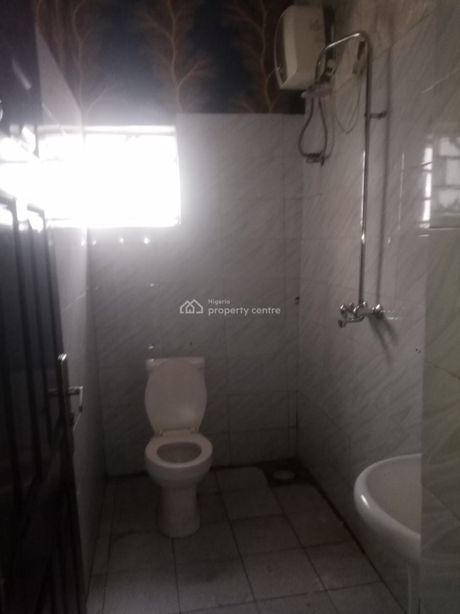 Classic Luxury Spacious 1 Bedroom Apartment, Gaduwa, Abuja, Mini Flat (room and Parlour) for Rent