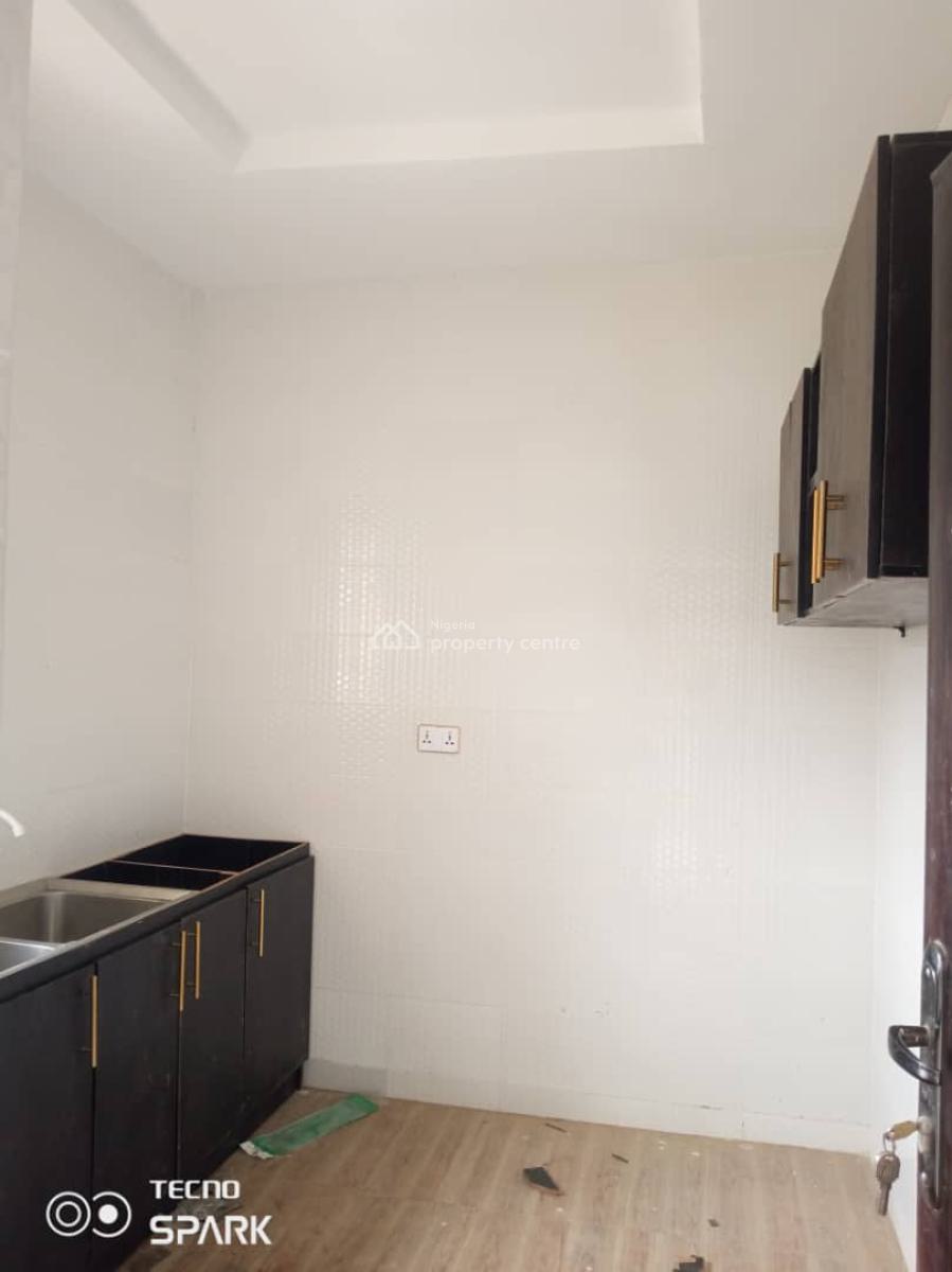Excellent Spacious 1 Bedroom Apartment, Guzape District, Abuja, Flat / Apartment for Rent