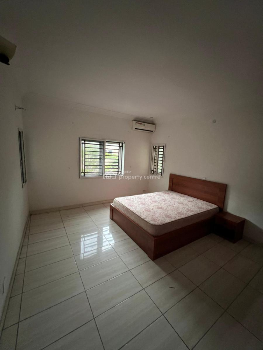 Decent 3 Bedroom Triplex with a Room Study, Osapa, Osapa, Lekki, Lagos, Terraced Duplex for Rent