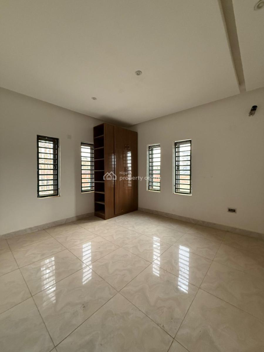Lovely 3 Bedroom Flat on The First Floor, Mabushi, Abuja, Flat / Apartment for Rent
