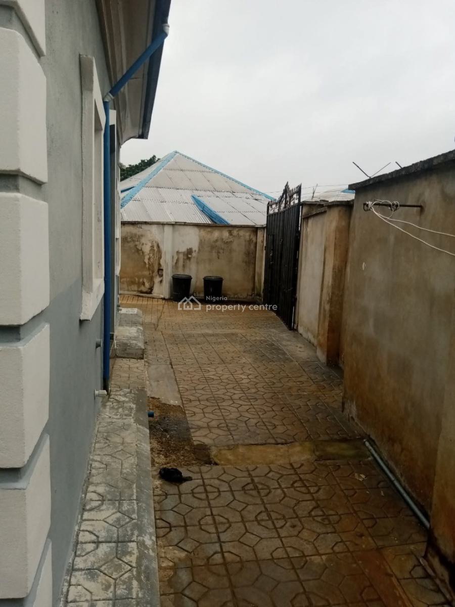 3 Bedroom Apartments, Idumota, Lagos Island, Lagos, Flat / Apartment for Rent