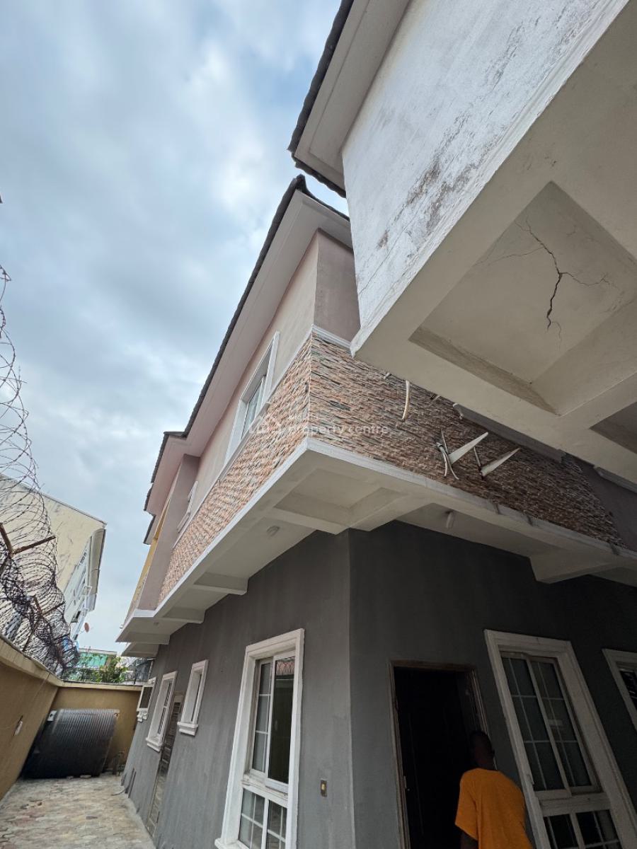 5 Bedroom Semi Detached Duplex, Chevron, Lekki Expressway, Lekki, Lagos, Semi-detached Duplex for Rent