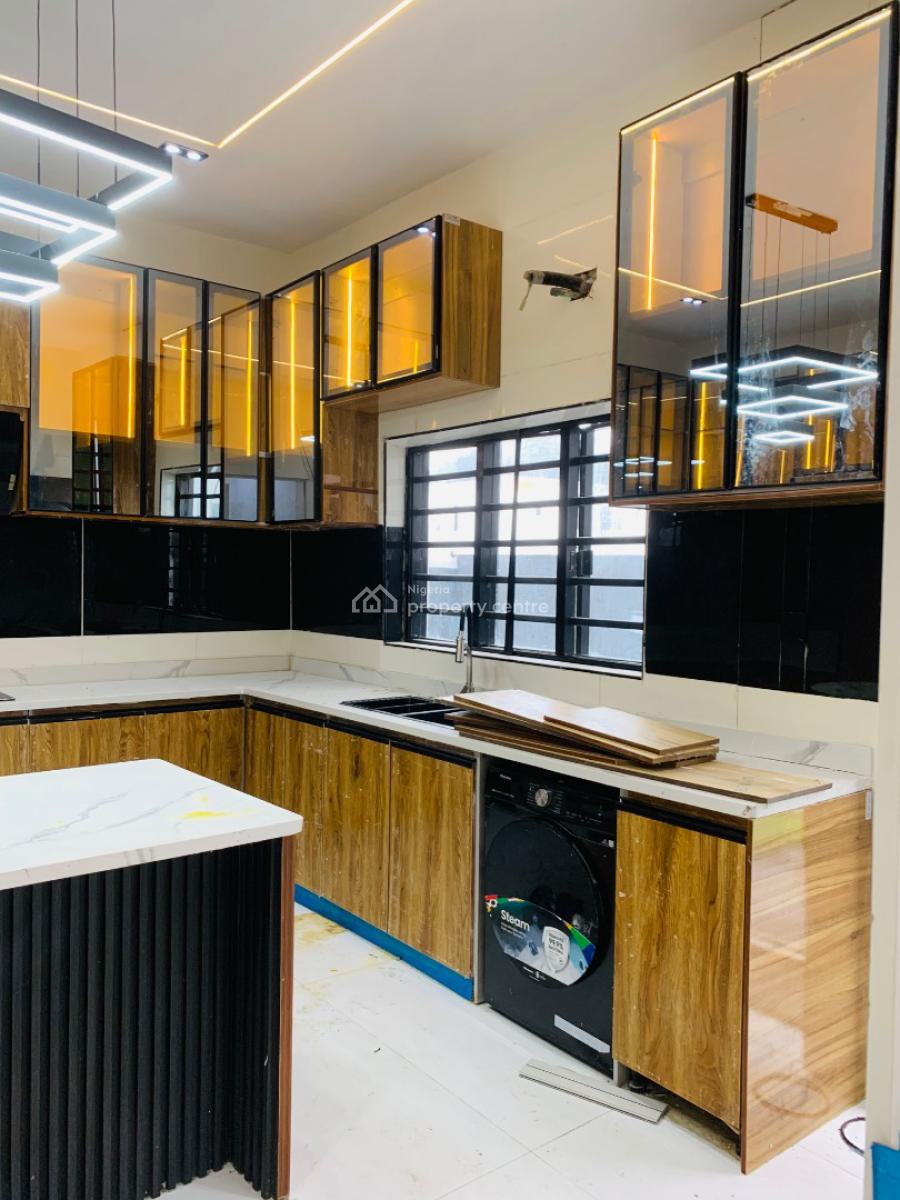 Exquisitely Built 5 Bedroom Luxury Detached Home with Swimming Pool, Ikota, Lekki, Lagos, Detached Duplex for Sale