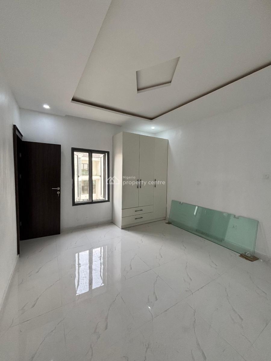 Luxurious 3 Bedroom Apartment with a Pool ,bq and Elevator, Ikoyi, Lagos, Flat / Apartment for Sale