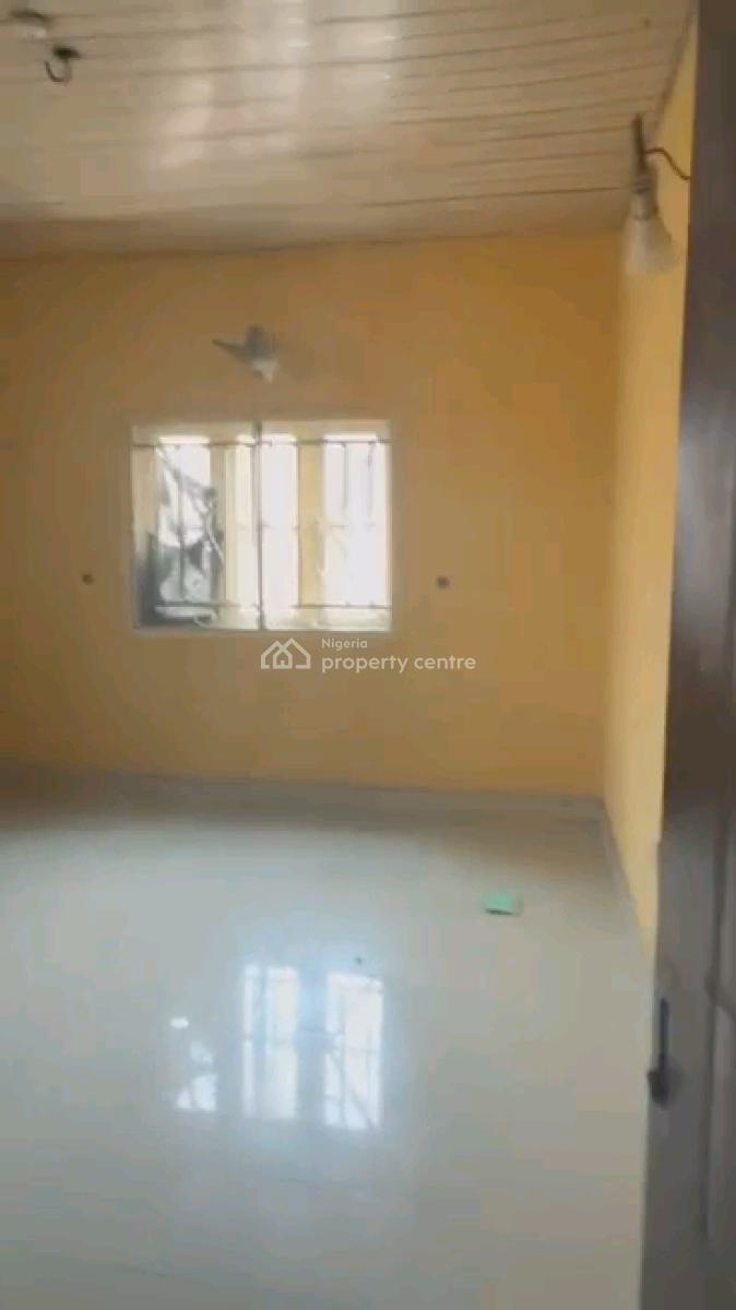 3 Units Decent 3 Bedrooms, Up & Ground Flat, All Rooms Ensuite & Guest Toilet, Powerline, Soluyi, Gbagada, Lagos, Flat / Apartment for Rent