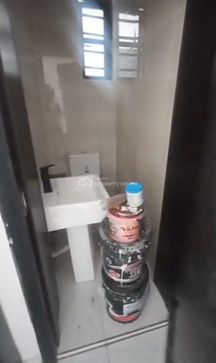 Well Built & Spacious Mini Flat with Open Plan Kitchen - Video Available, Royal Pine Estate Gate 3, Orchid Road, Lekki, Lagos, Mini Flat (room and Parlour) for Rent