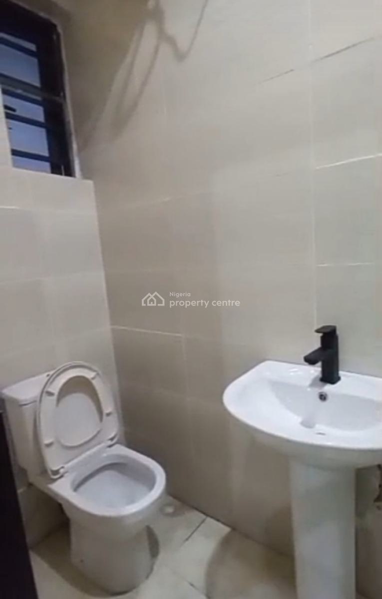Well Built & Spacious Mini Flat with Open Plan Kitchen - Video Available, Royal Pine Estate Gate 3, Orchid Road, Lekki, Lagos, Mini Flat (room and Parlour) for Rent